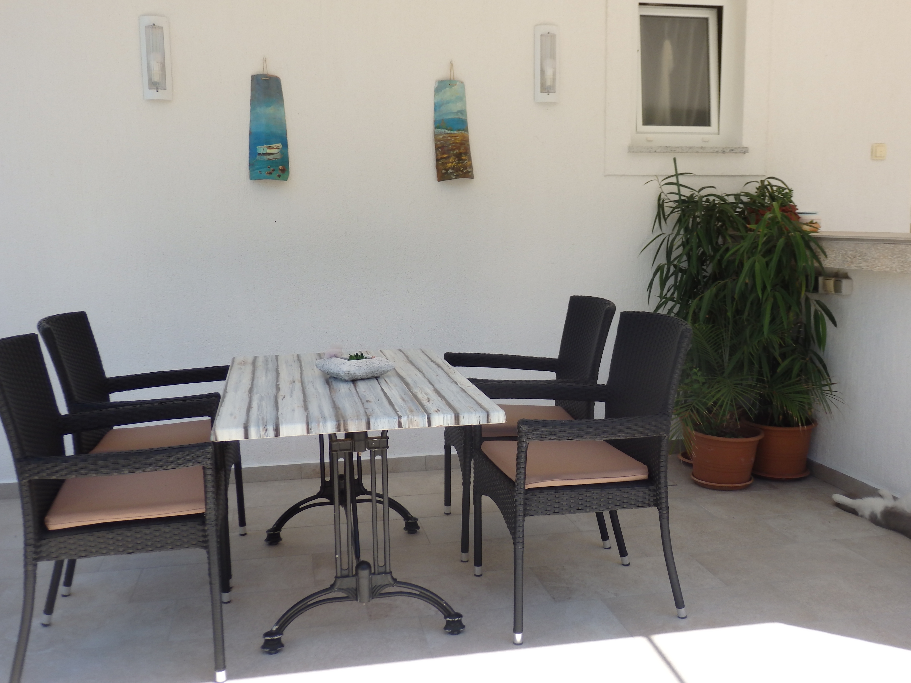 Three bedroom apartment with terrace and sea view Supetarska Draga - Donja, Rab  A-a
