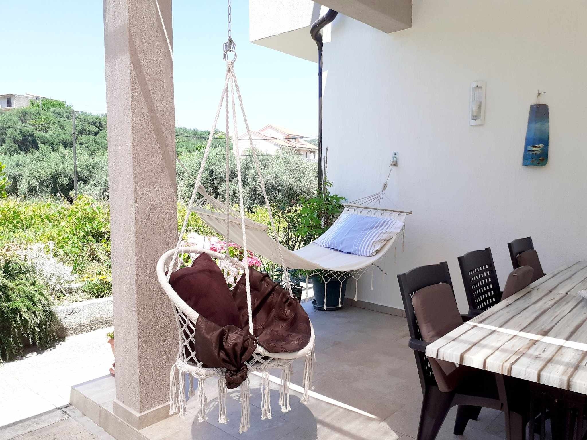Three bedroom apartment with terrace and sea view Supetarska Draga - Donja, Rab  A-a