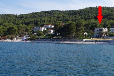 Slatine, Čiovo, Szálláshely 14158 - Apartmanok a tenger közelében kavicsos stranddal.