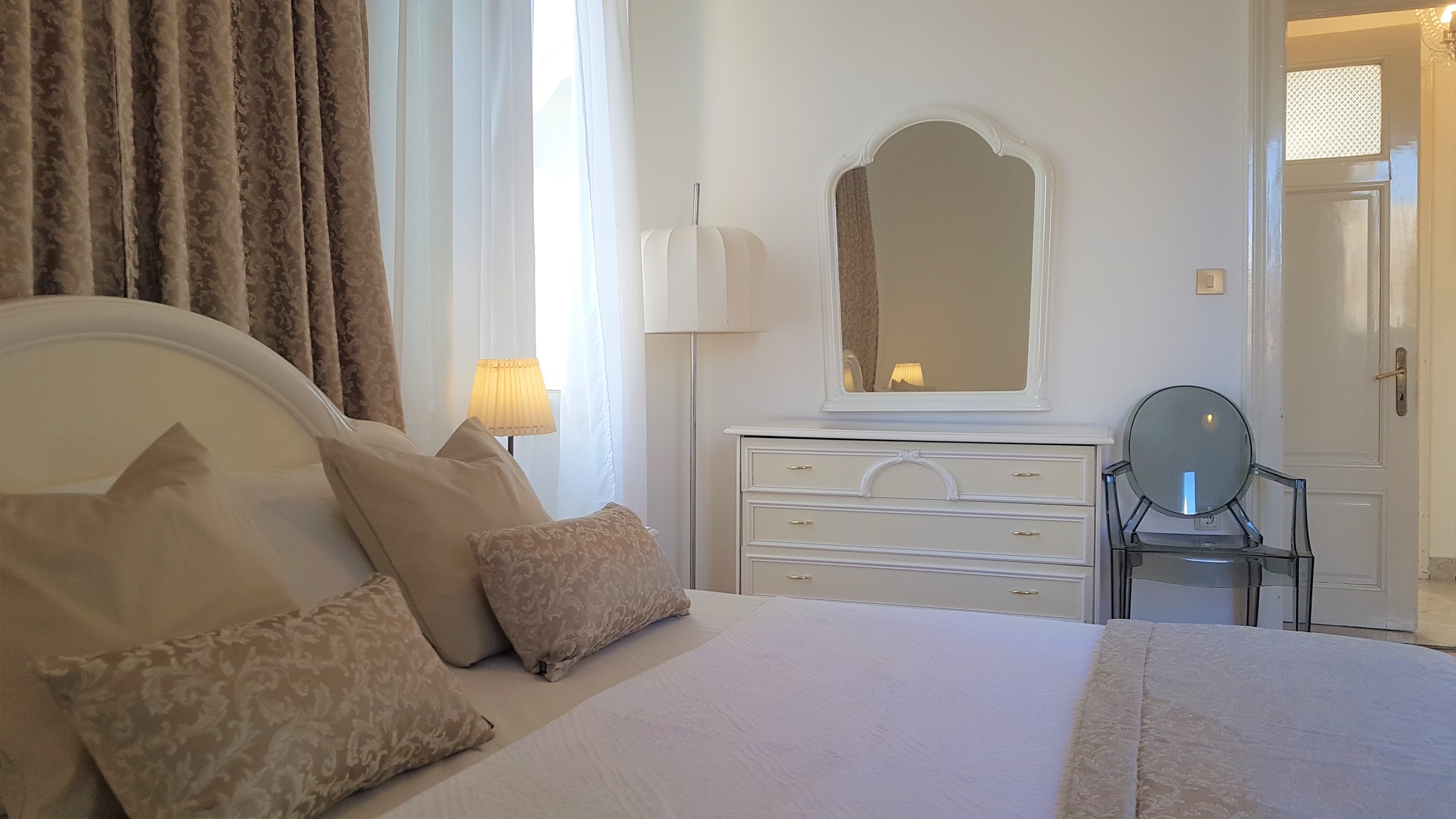 Two bedroom apartment with balcony Lovran, Opatija (A-14180-a)