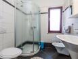 Ванная комната Lovran, Ванная комната в размещении типа apartment, WiFi.