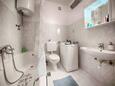 Ванная комната 1 Hvar, Ванная комната 1 в размещении типа apartment, Домашние животные допускаются и WiFi.