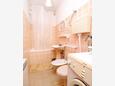 Bathroom Hvar, Bathroom in the apartment, (pet friendly) and WiFi.