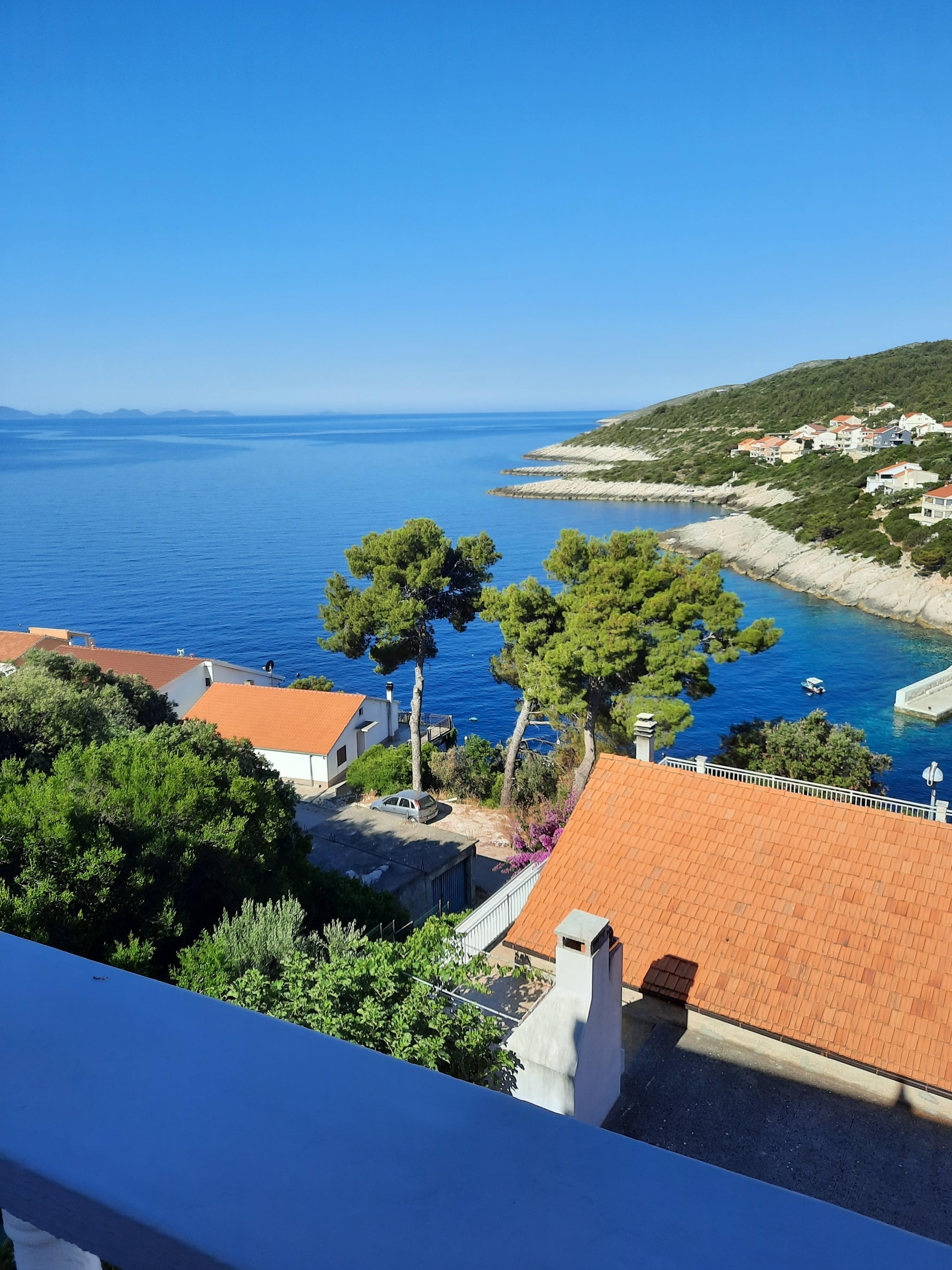 Two bedroom apartment with terrace and sea view Zavalatica, Korčula  A-c