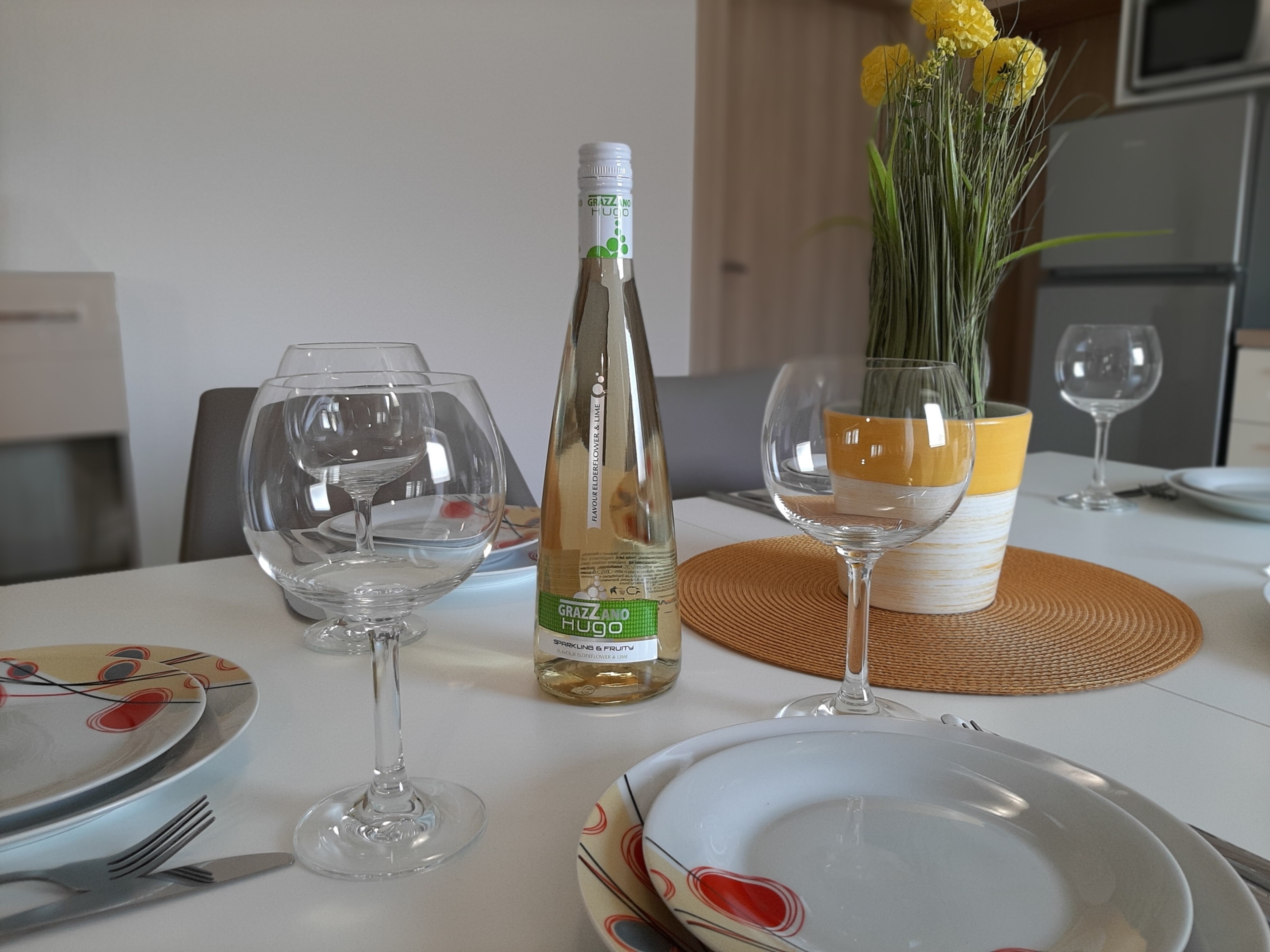 Dvosobni apartman s balkonom i pogledom na more Vrsi, Zadar  A-c