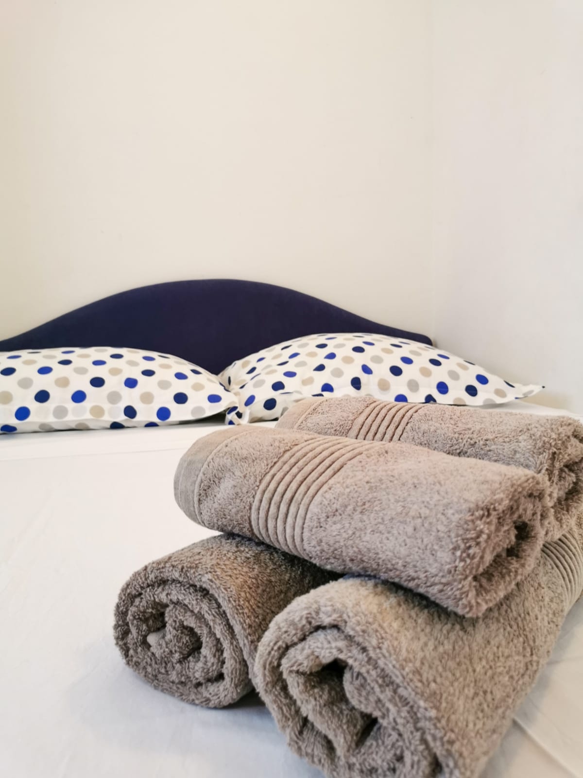 Three bedroom apartment with terrace and sea view Mimice, Omiš  A-a