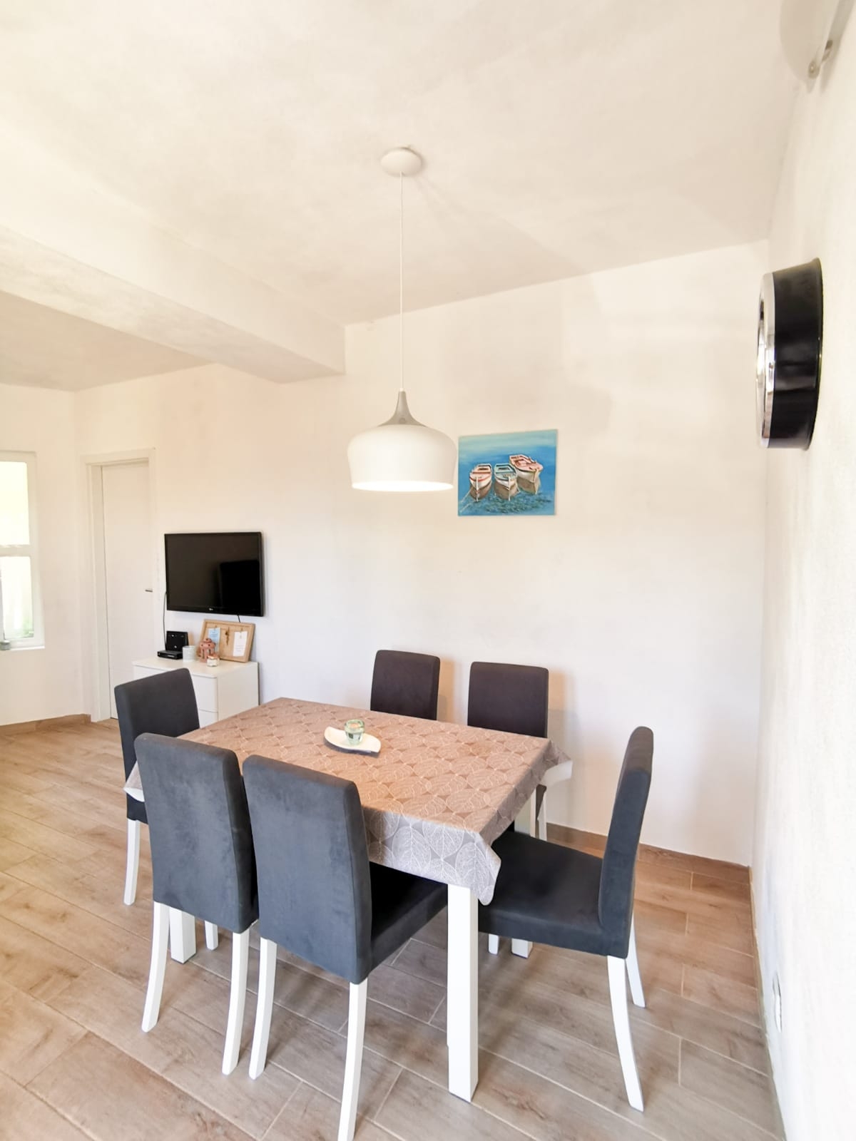 Top Omiš Mimice Top Omiš Mimice