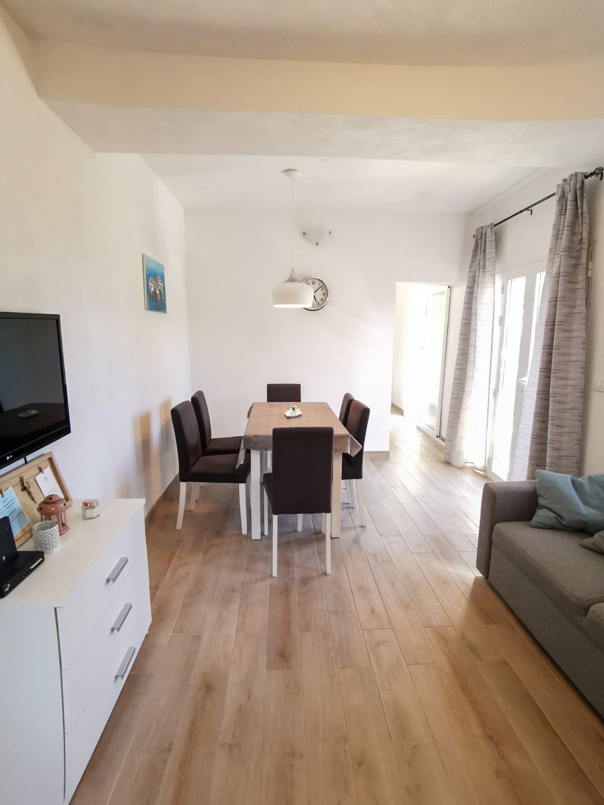 Top Omiš Mimice Top Omiš Mimice