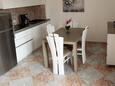Blagovaonica Primošten, Blagovaonica u smještaju tipa apartment, dostupna klima i WiFi.