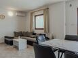 Obývací pokoj Vrsi - Mulo, Obývací pokoj v ubytování typu apartment, s klimatizací, domácí mazlíčci povoleni a WiFi.