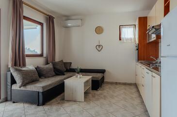 Vrsi - Mulo, Obývací pokoj v ubytování typu apartment, s klimatizací, domácí mazlíčci povoleni a WiFi.