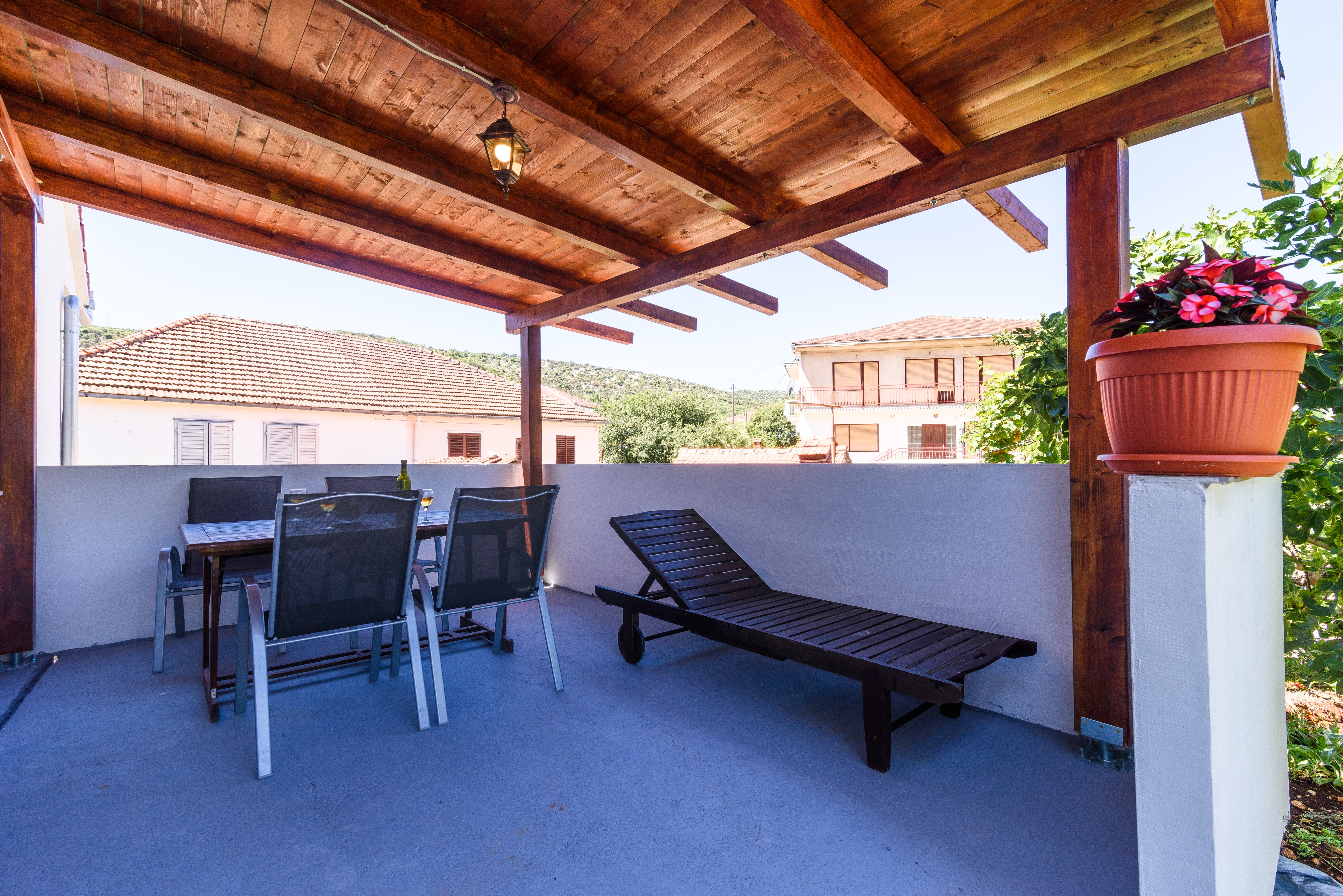 Studio flat with terrace Marina, Trogir (AS-14258-b)