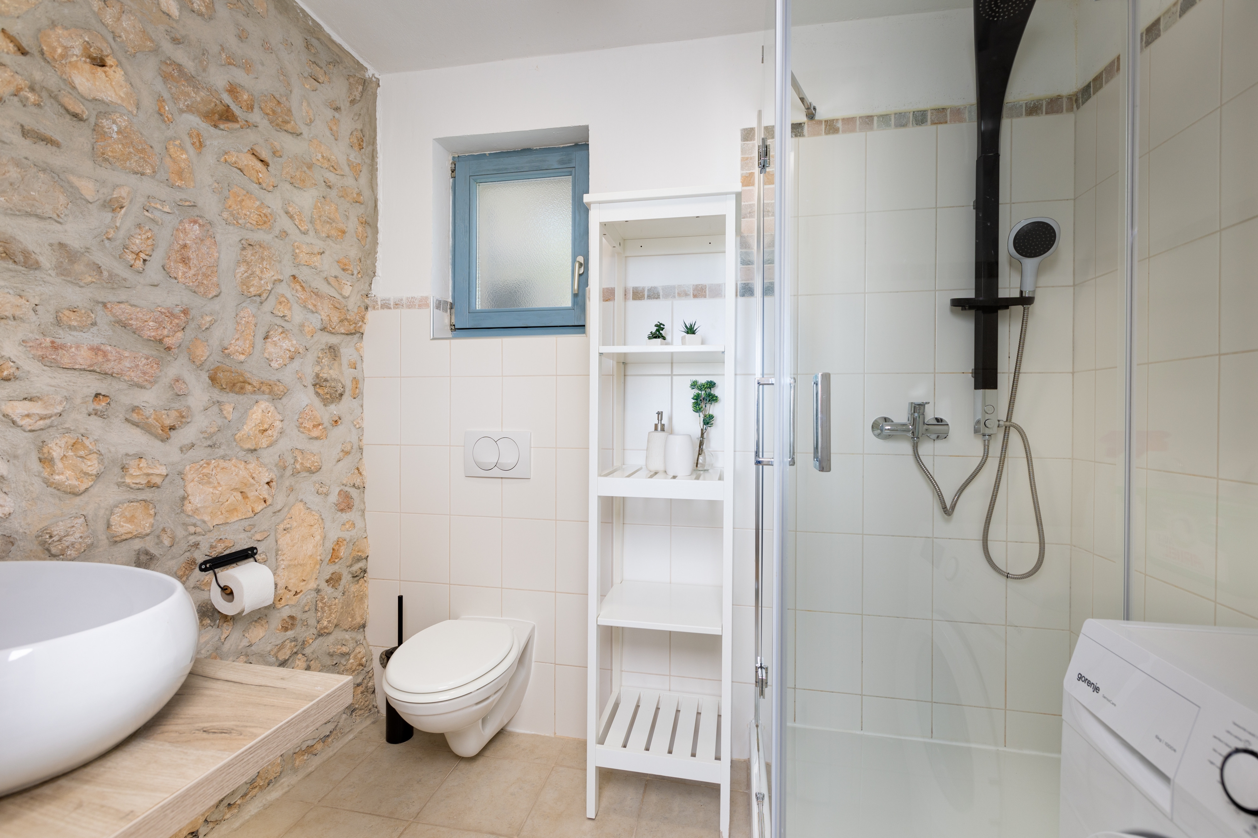 Three bedroom house with terrace Garica, Krk  K