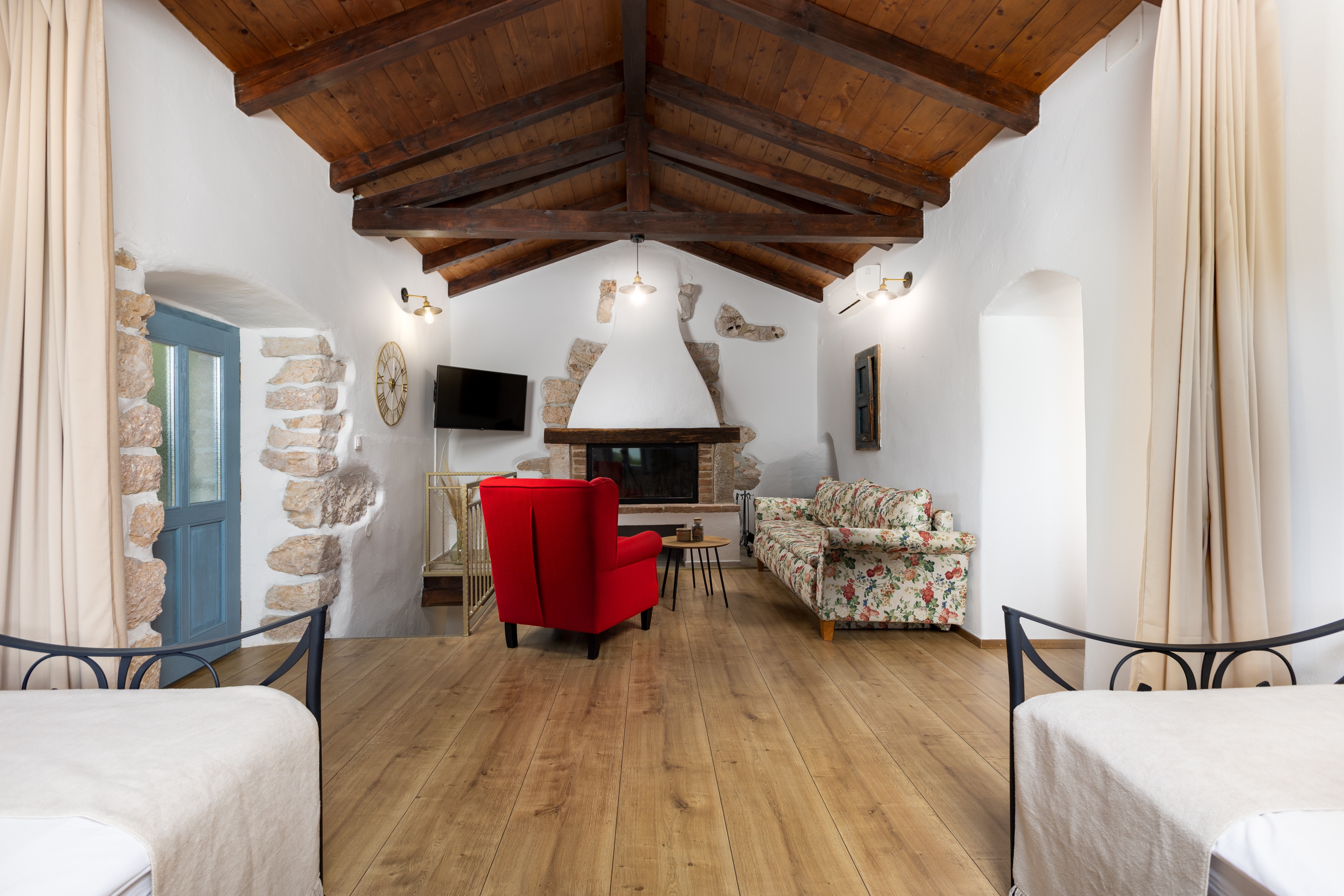 Three bedroom house with terrace Garica, Krk  K