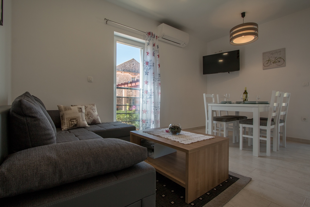 Two bedroom apartment with terrace Verunić, Dugi otok (A-14286-a) Two bedroom apartment with terrace Verunić, Dugi otok (A-14286-a)