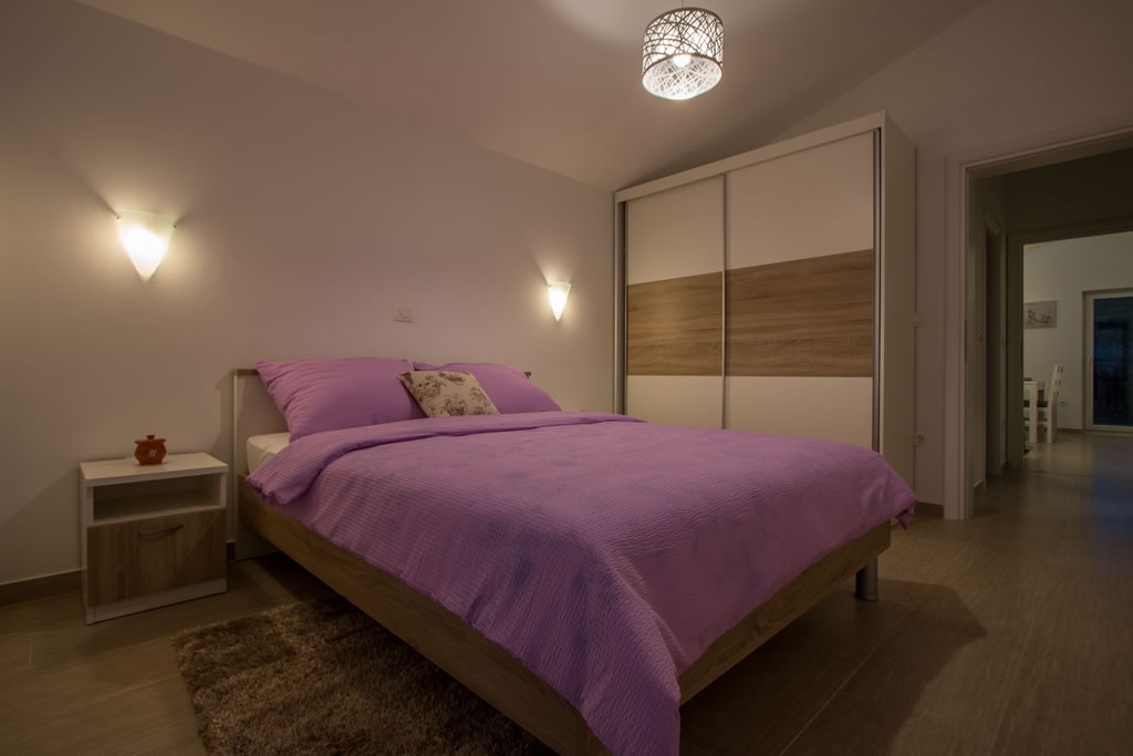 Two bedroom apartment with terrace and sea view Verunić, Dugi otok  A-c