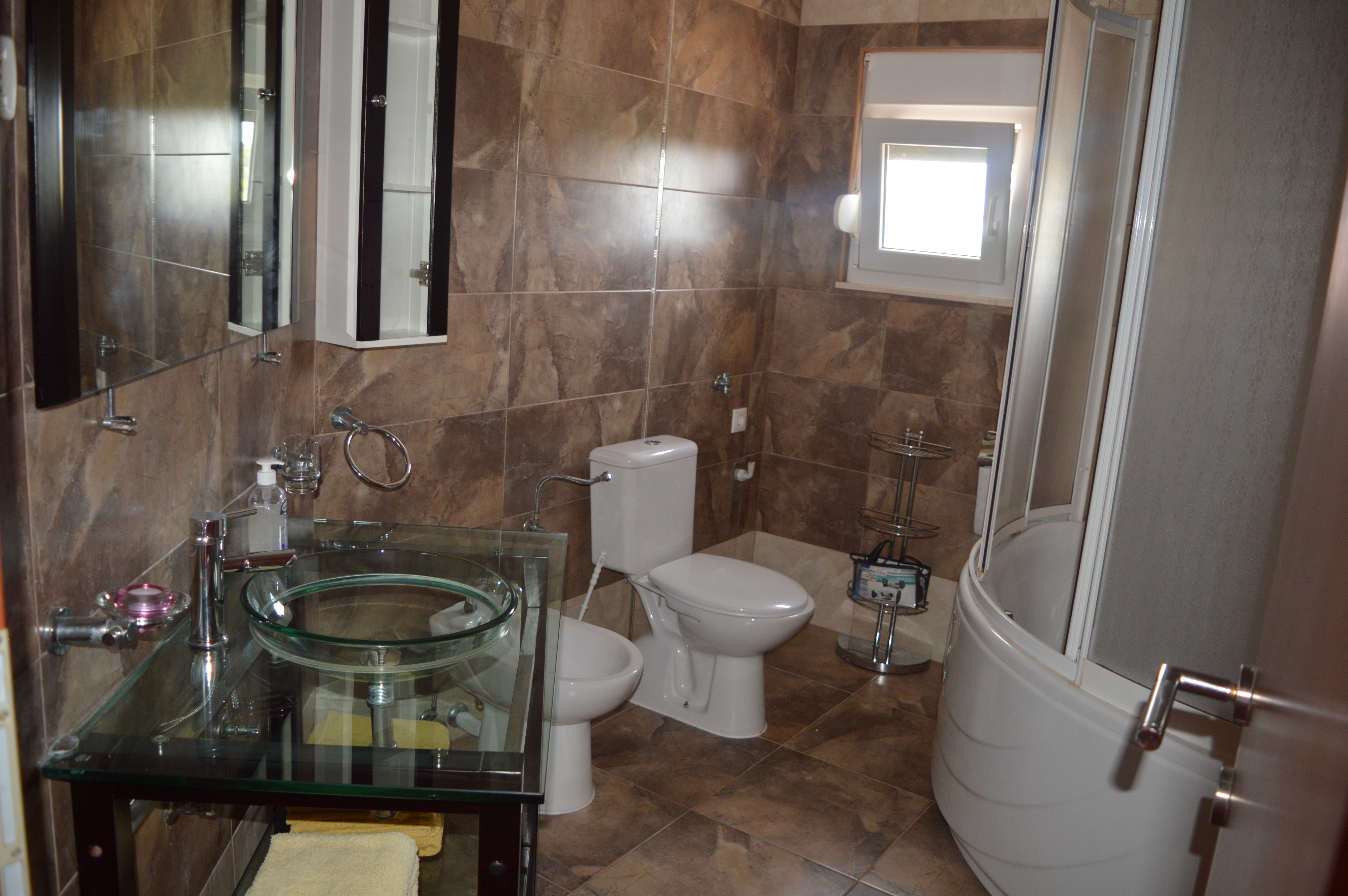 Two bedroom apartment with balcony and sea view Cove Ljubljeva, Trogir  A-d