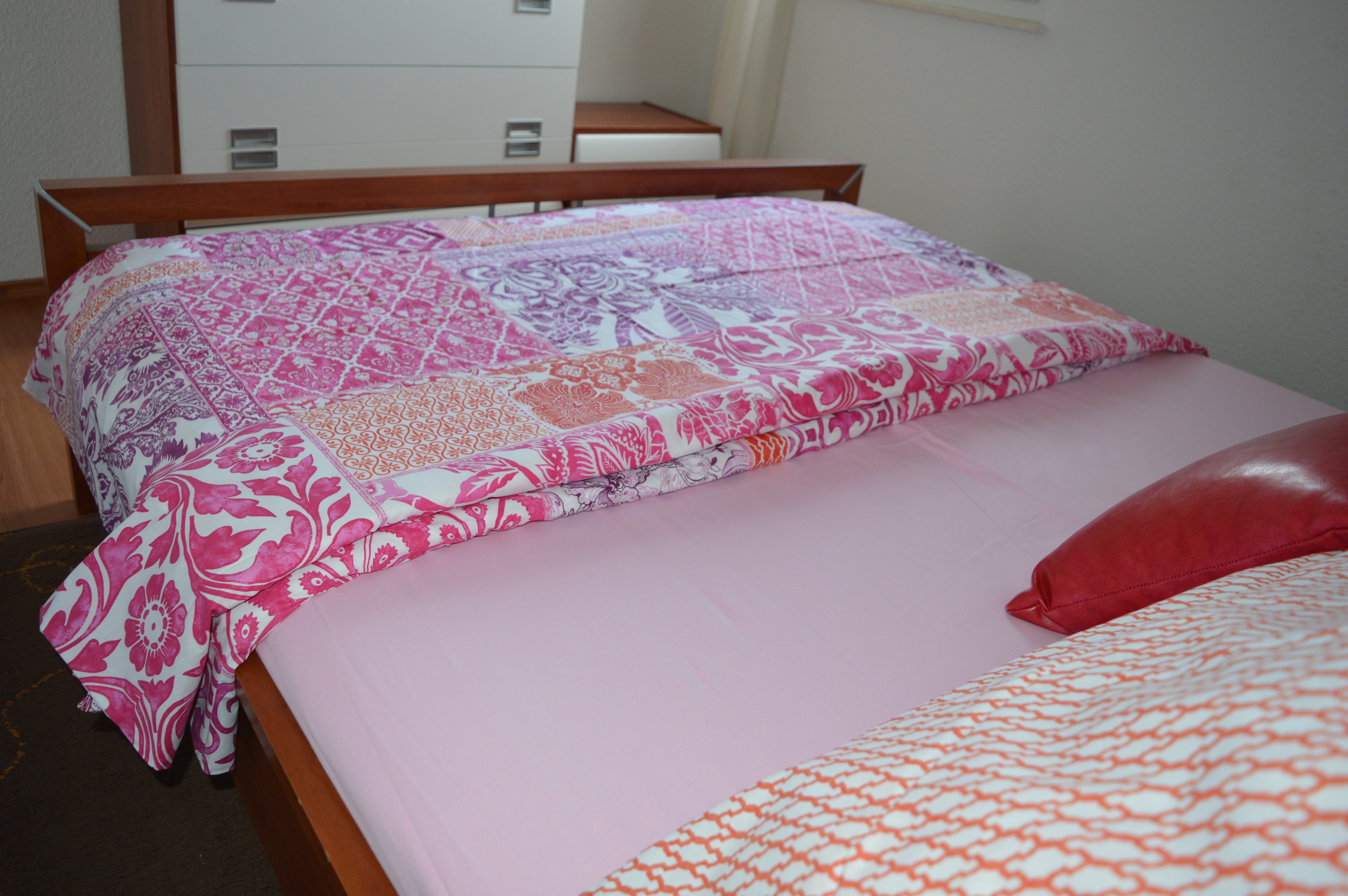 Two bedroom apartment with balcony and sea view Cove Ljubljeva, Trogir  A-d