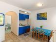 Dining room Petrčane, Dining room in the apartment, (pet friendly) and WiFi.