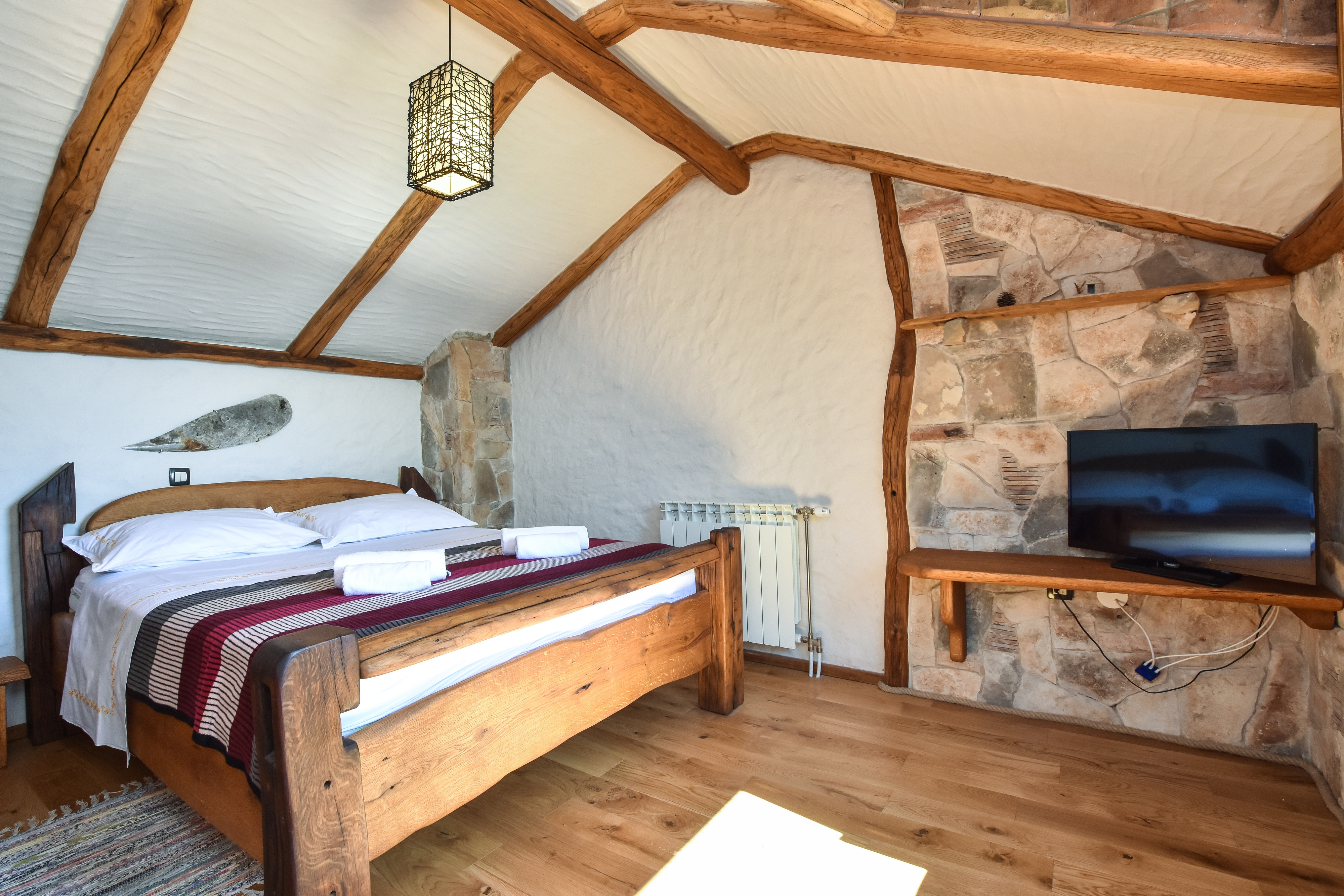 Two bedroom house near beach Cove Golubinka, Hvar  K
