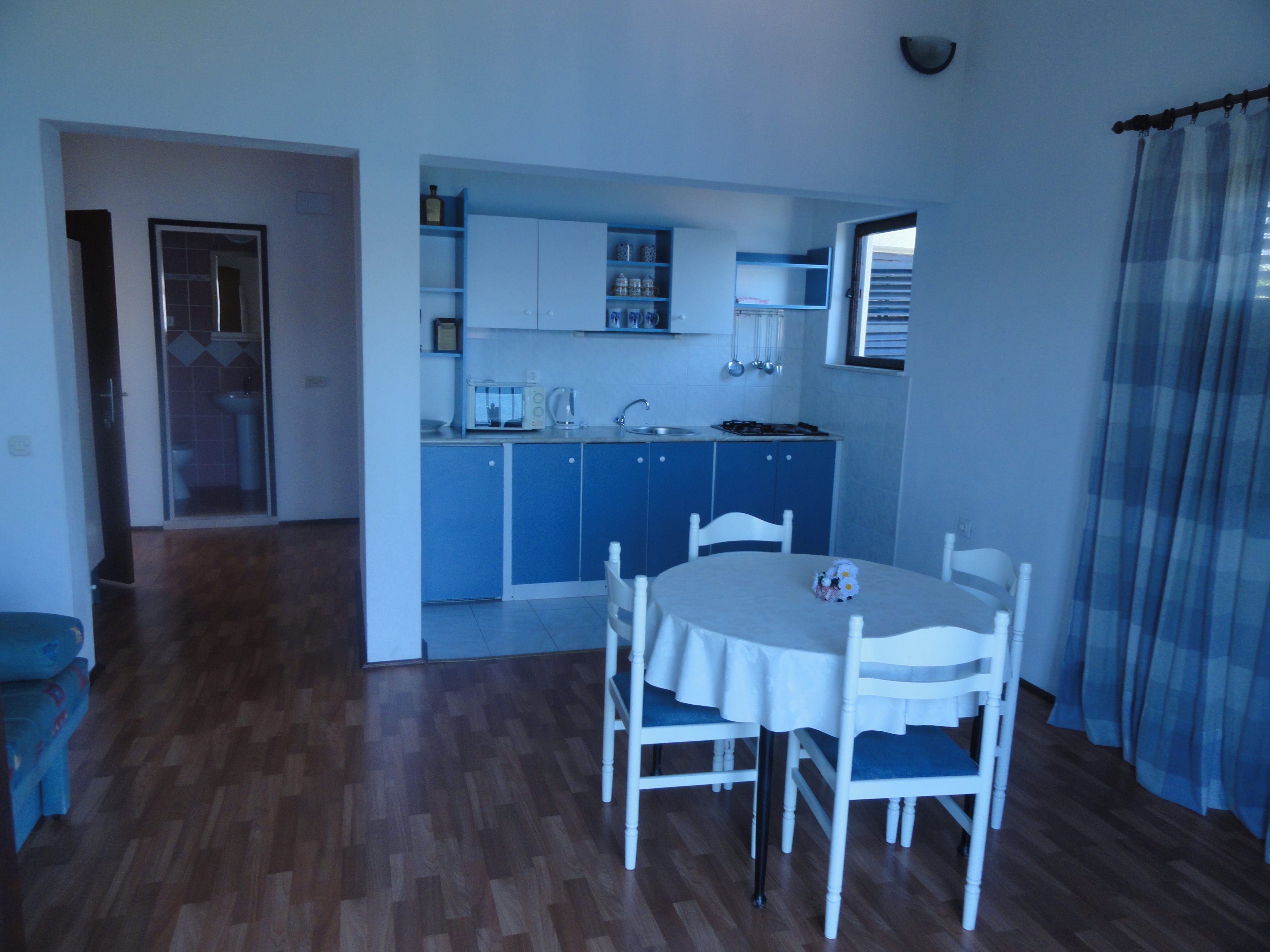 Comfortable and spacious house near beach Okrug Donji, Čiovo  K