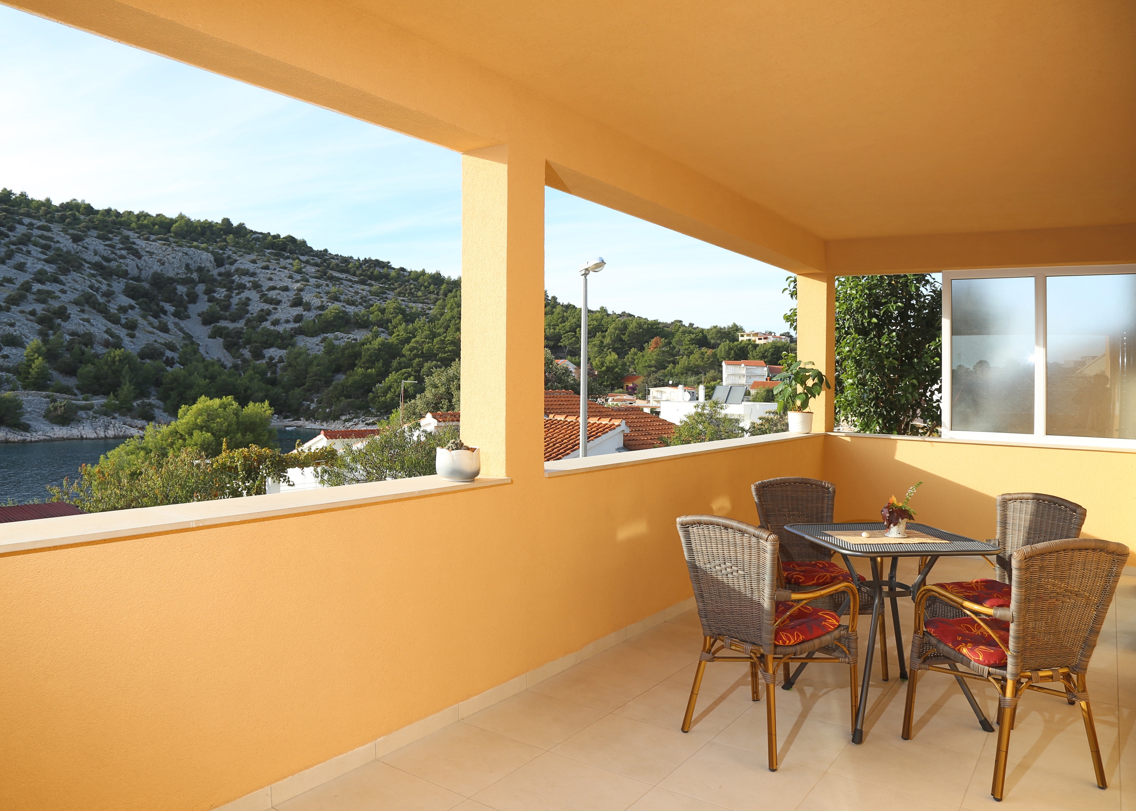 Two bedroom apartment near beach Ražanj, Rogoznica  A-a