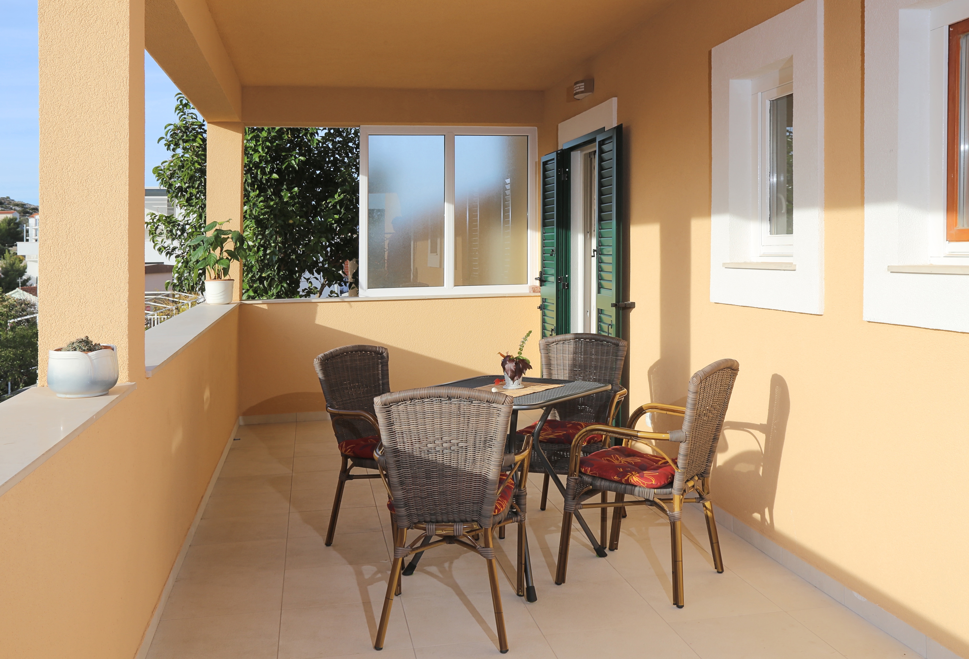 Two bedroom apartment near beach Ražanj, Rogoznica  A-a