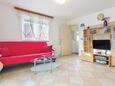 Fratrici, Living room in the apartment, air condition available and WiFi.