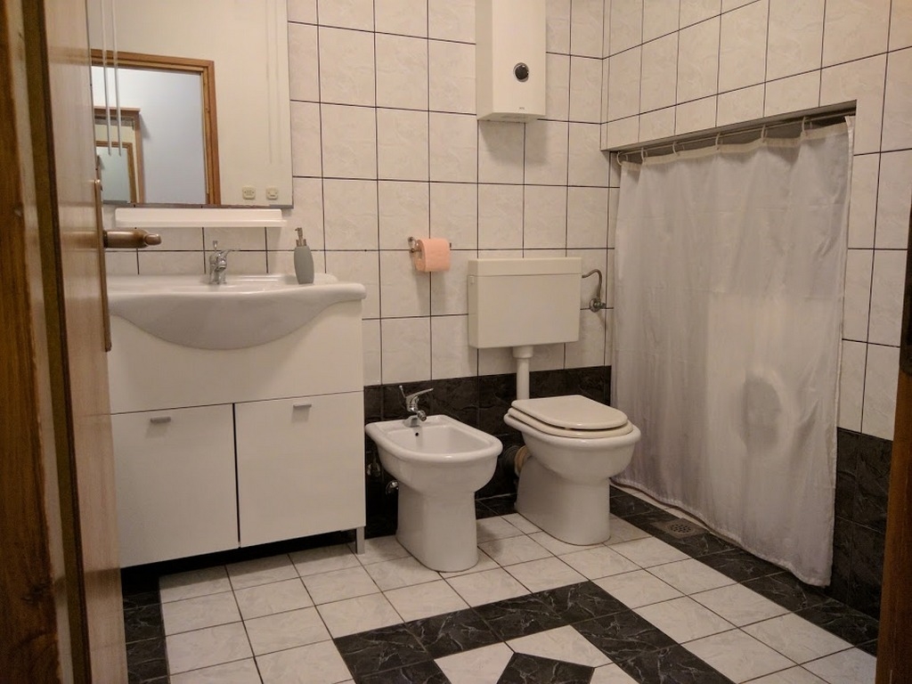 Two bedroom apartment near beach Prižba, Korčula  A-b