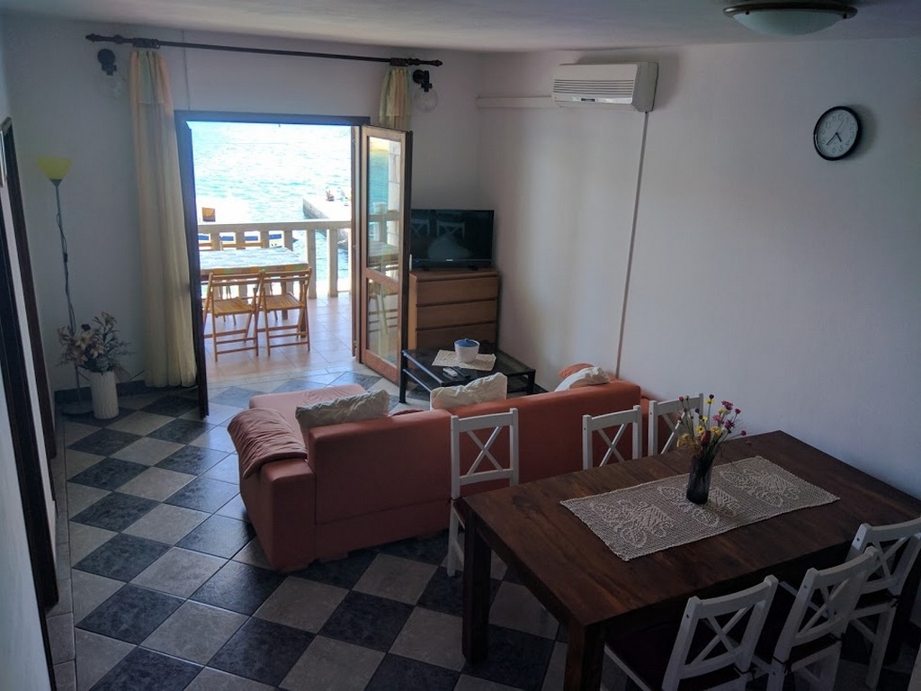 Two bedroom apartment near beach Prižba, Korčula (A-14385-b) Two bedroom apartment near beach Prižba, Korčula (A-14385-b)