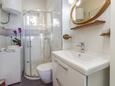 Ванная комната Šibenik, Ванная комната в размещении типа studio-apartment, Домашние животные допускаются и WiFi.