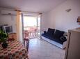 Столовая Barbat, Столовая в размещении типа apartment, доступный кондиционер, Домашние животные допускаются и WiFi.
