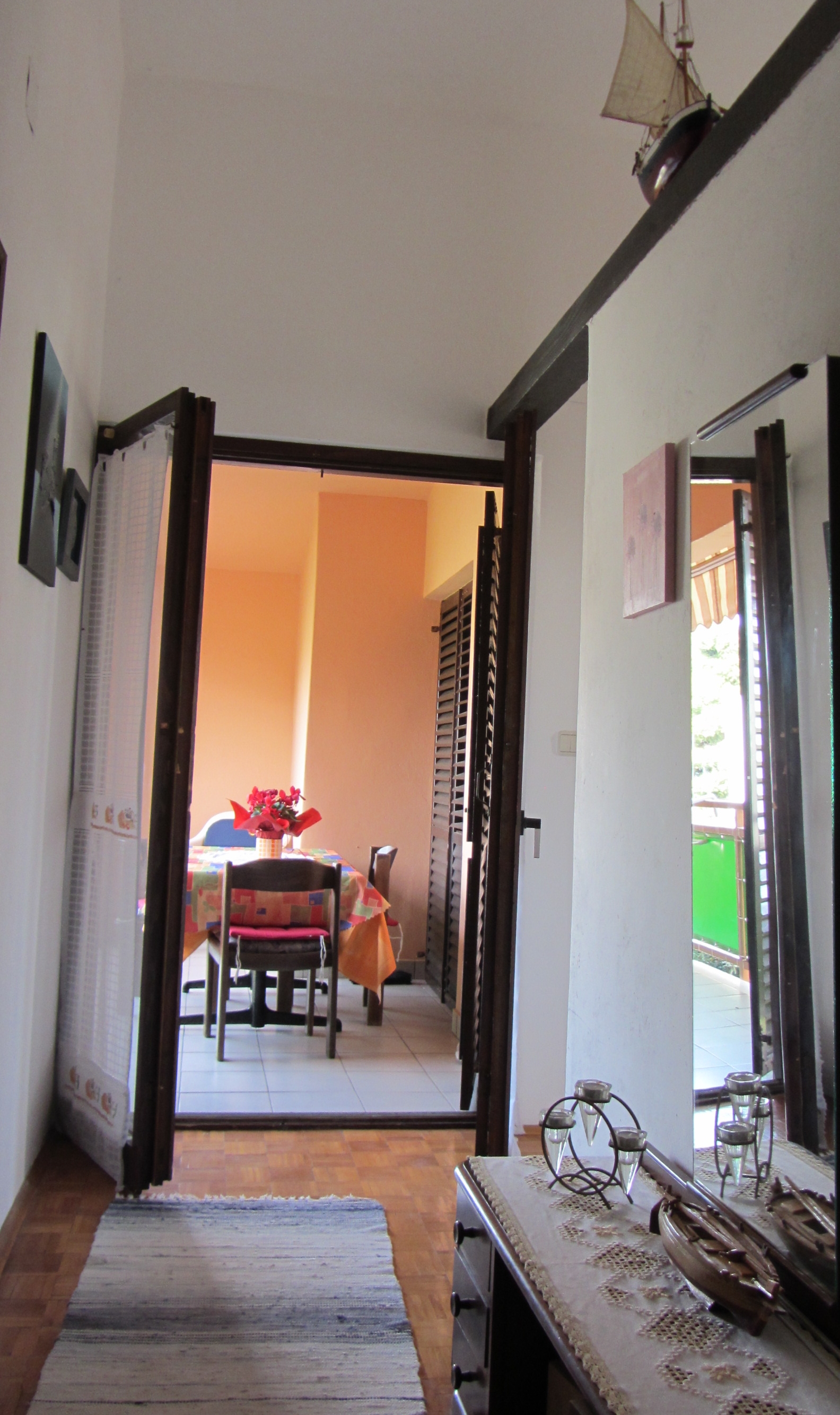 One bedroom apartment near beach Sukošan, Zadar  A-a
