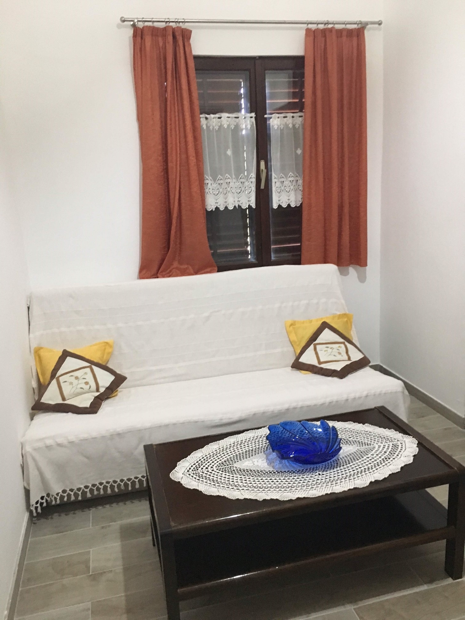 One bedroom apartment near beach Sukošan, Zadar  A-a