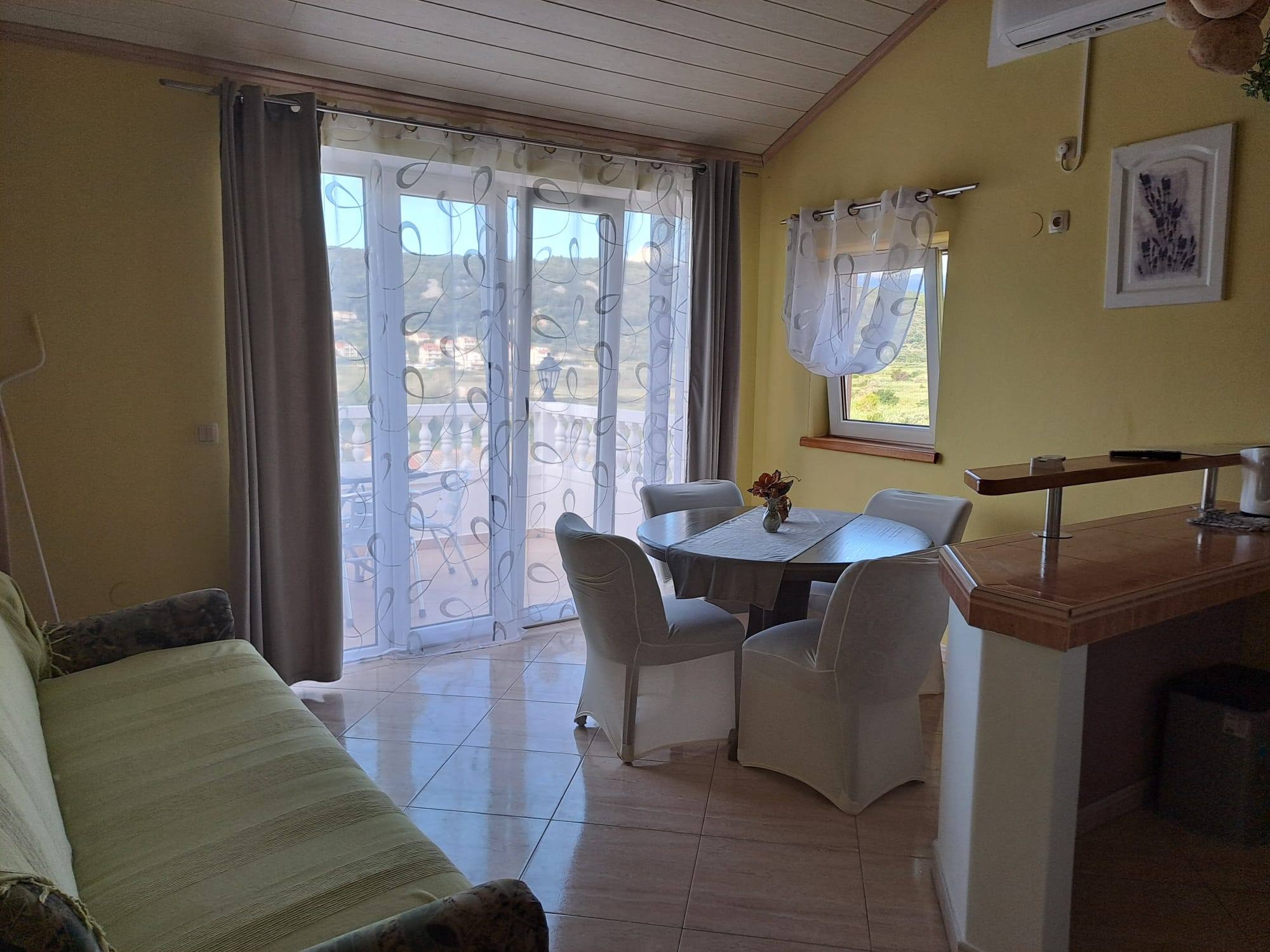 Two bedroom apartment with terrace and sea view Supetarska Draga - Donja, Rab (A-14425-d) Two bedroom apartment with terrace and sea view Supetarska Draga - Donja, Rab (A-14425-d)