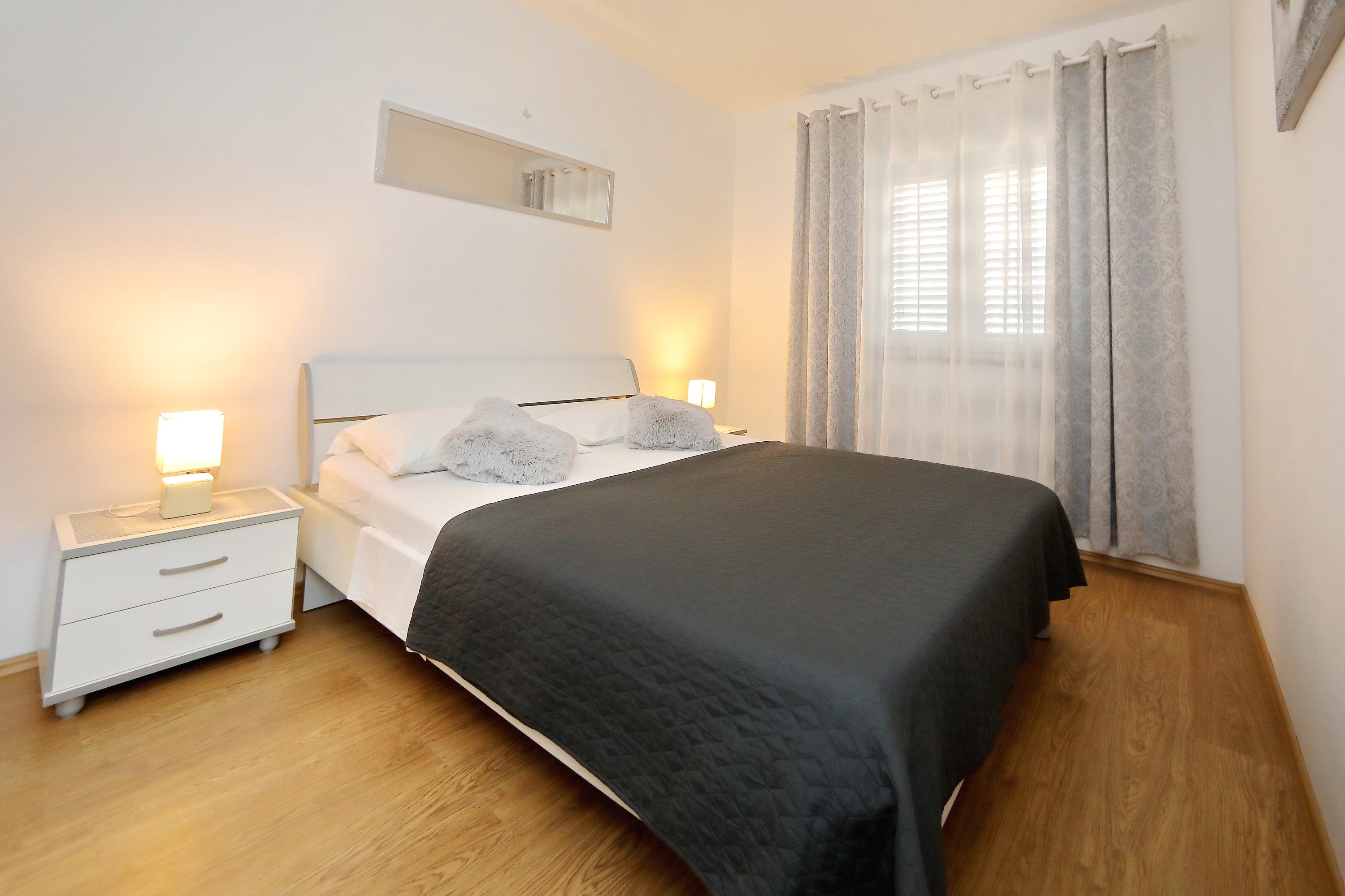 Three bedroom apartment with terrace Bibinje, Zadar  A-a