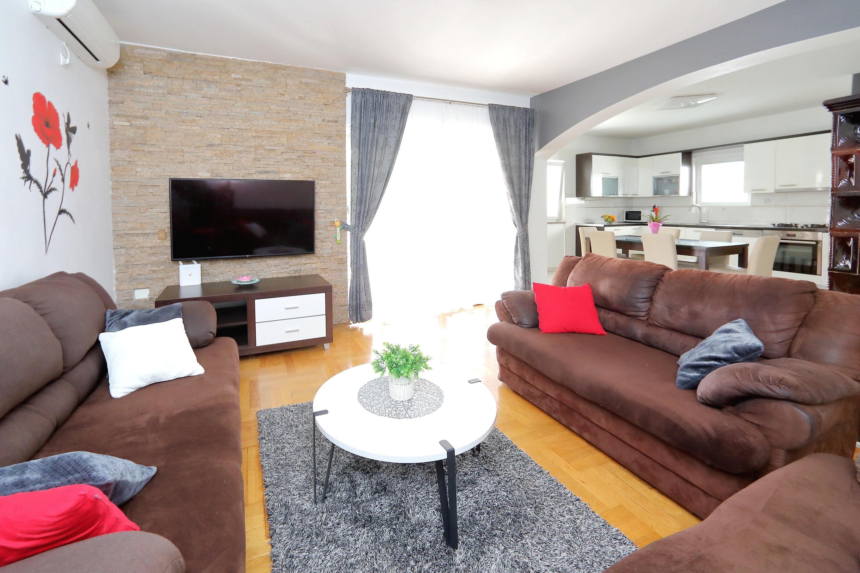 Three bedroom apartment with terrace Bibinje, Zadar  A-a