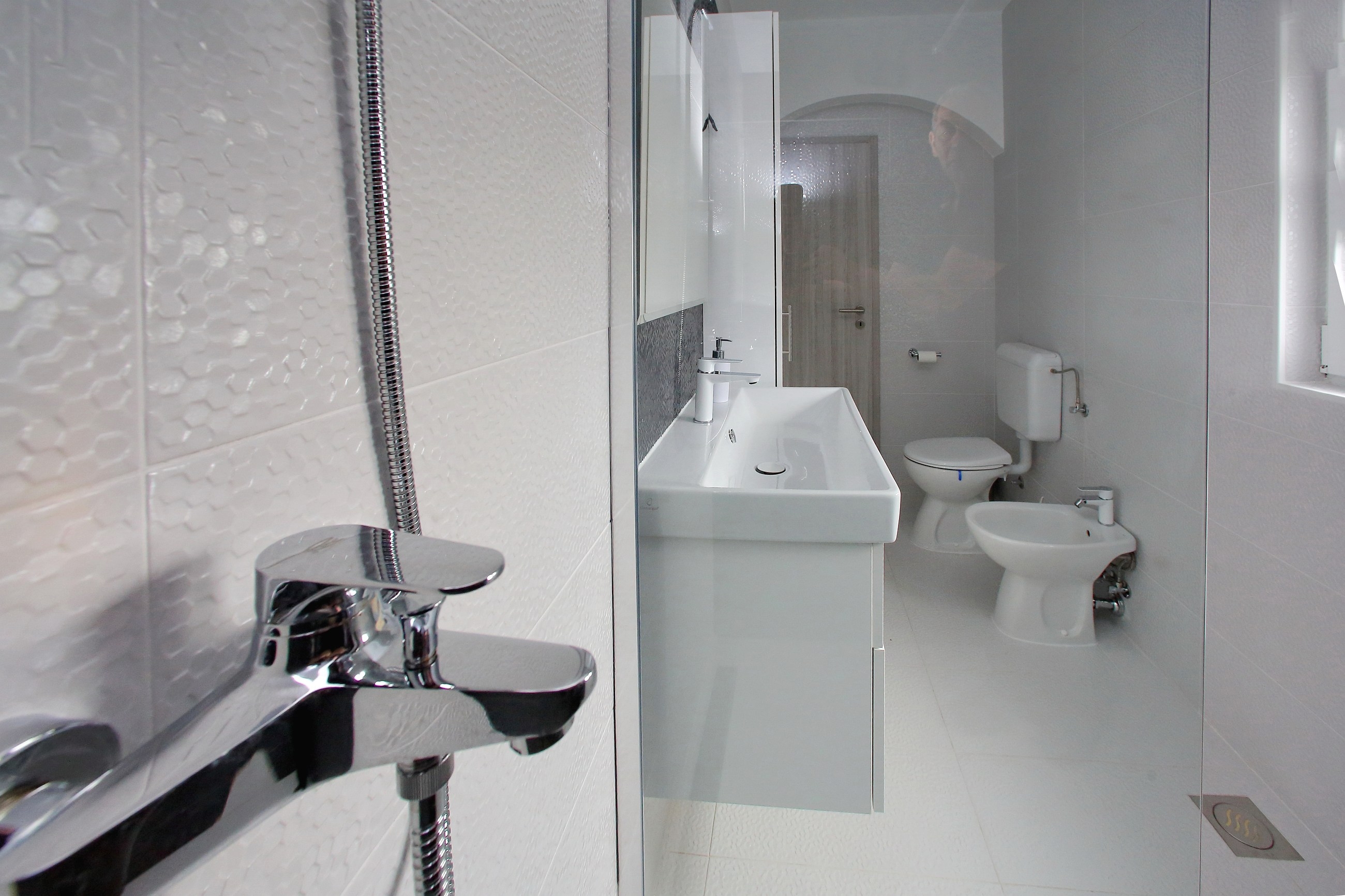 Two bedroom apartment with terrace Bibinje, Zadar  A-b