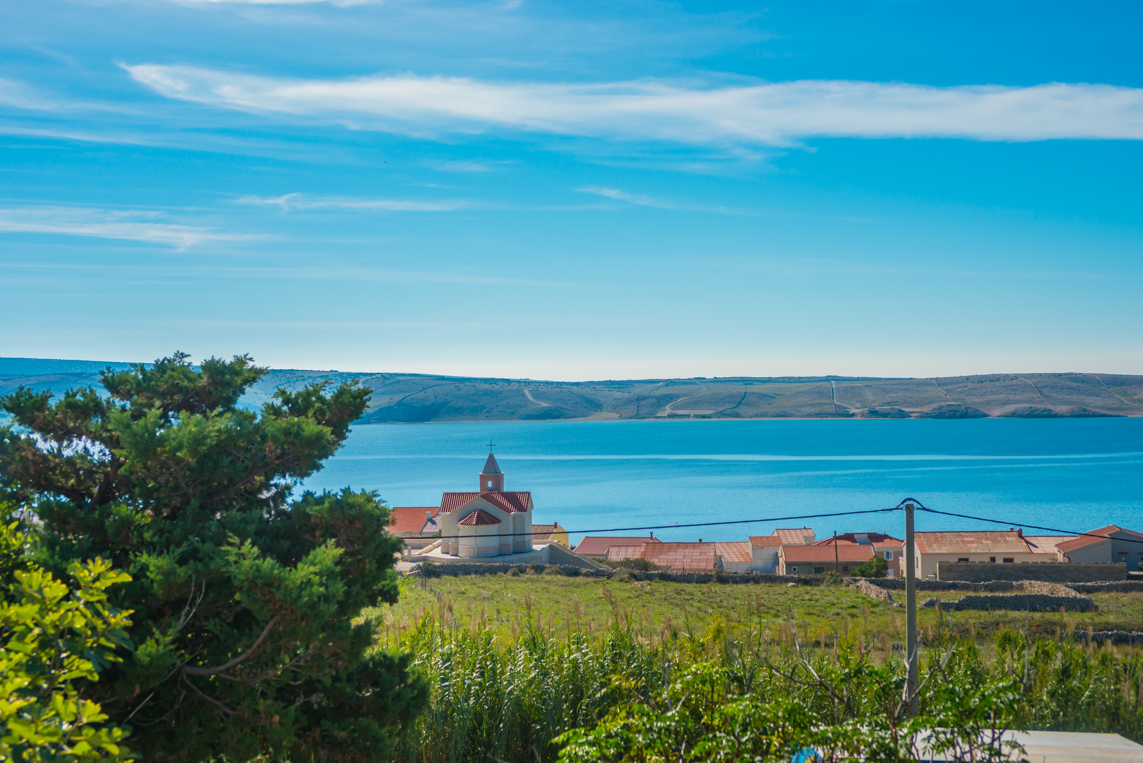 Three bedroom house with terrace and sea view Kustići, Pag  K