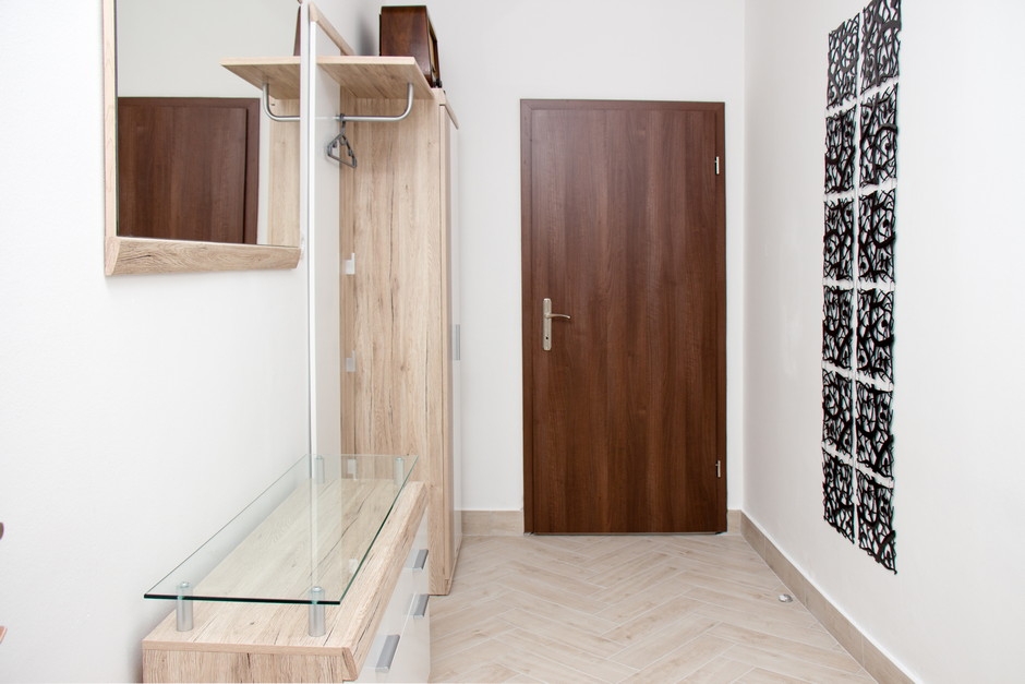 Two bedroom apartment near beach Krilo Jesenice, Omiš  A-a