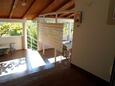 Nin, Terras in the studio-apartment, (pet friendly) en WiFi.