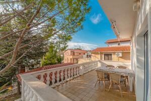 Apartmaji s parkingom Sabunike, Zadar - 14490