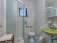 Vela Stiniva, Bathroom in the studio-apartment, WiFi.