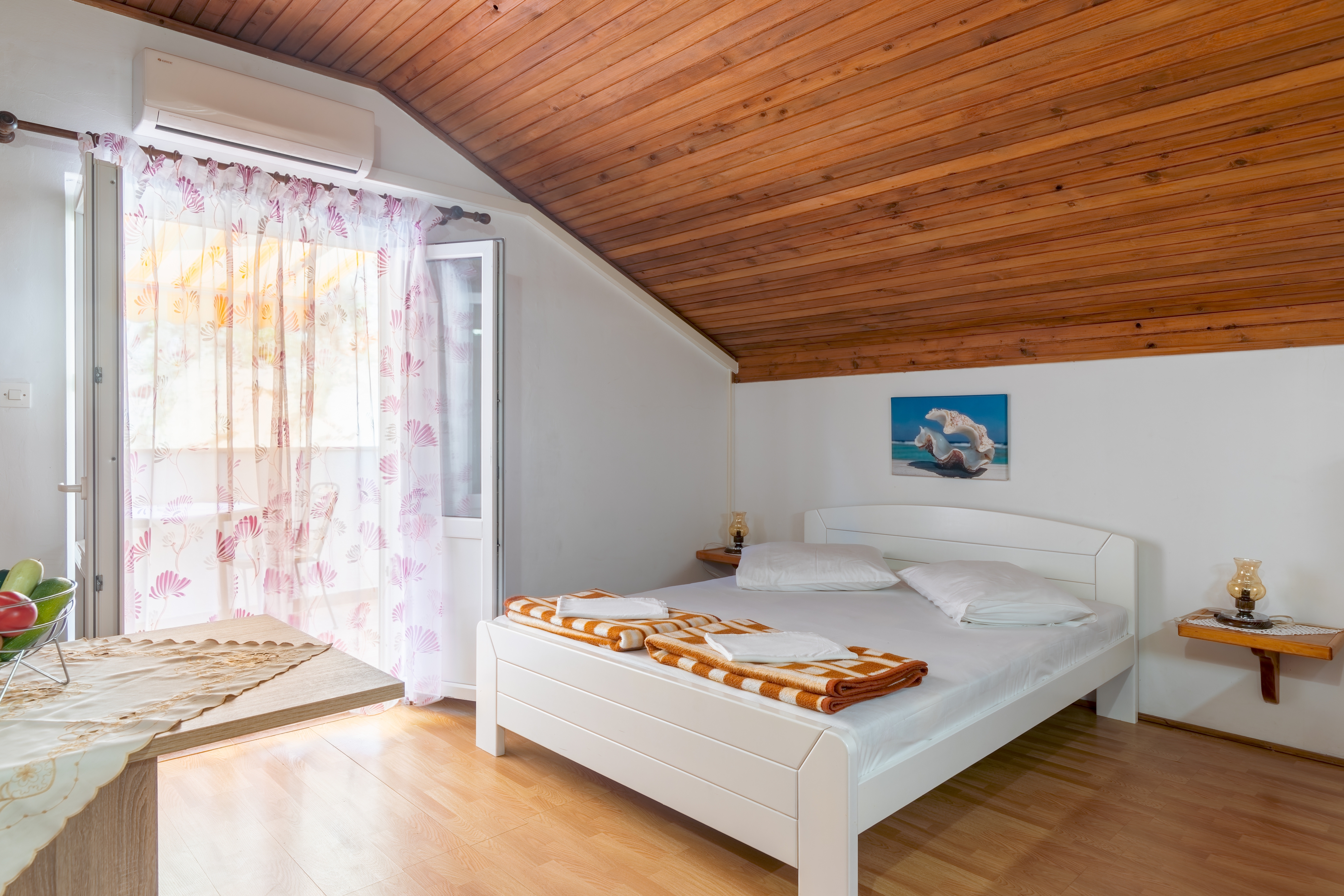 Studio flat with balcony Cove Vela Stiniva, Hvar (AS-14511-c)