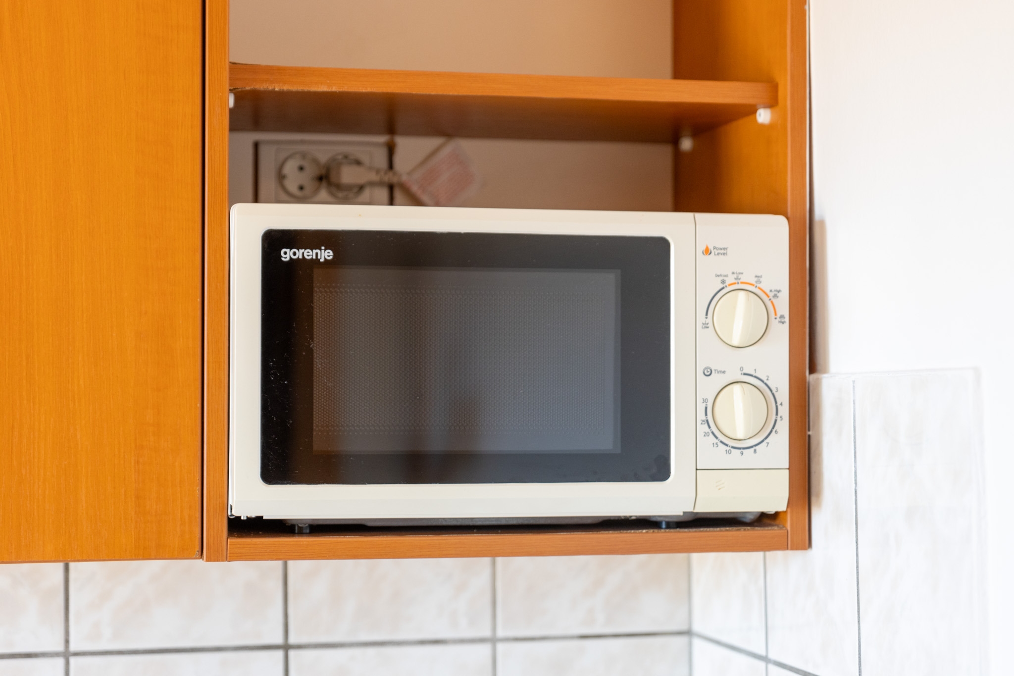 One bedroom apartment near beach Barbat, Rab  A-a