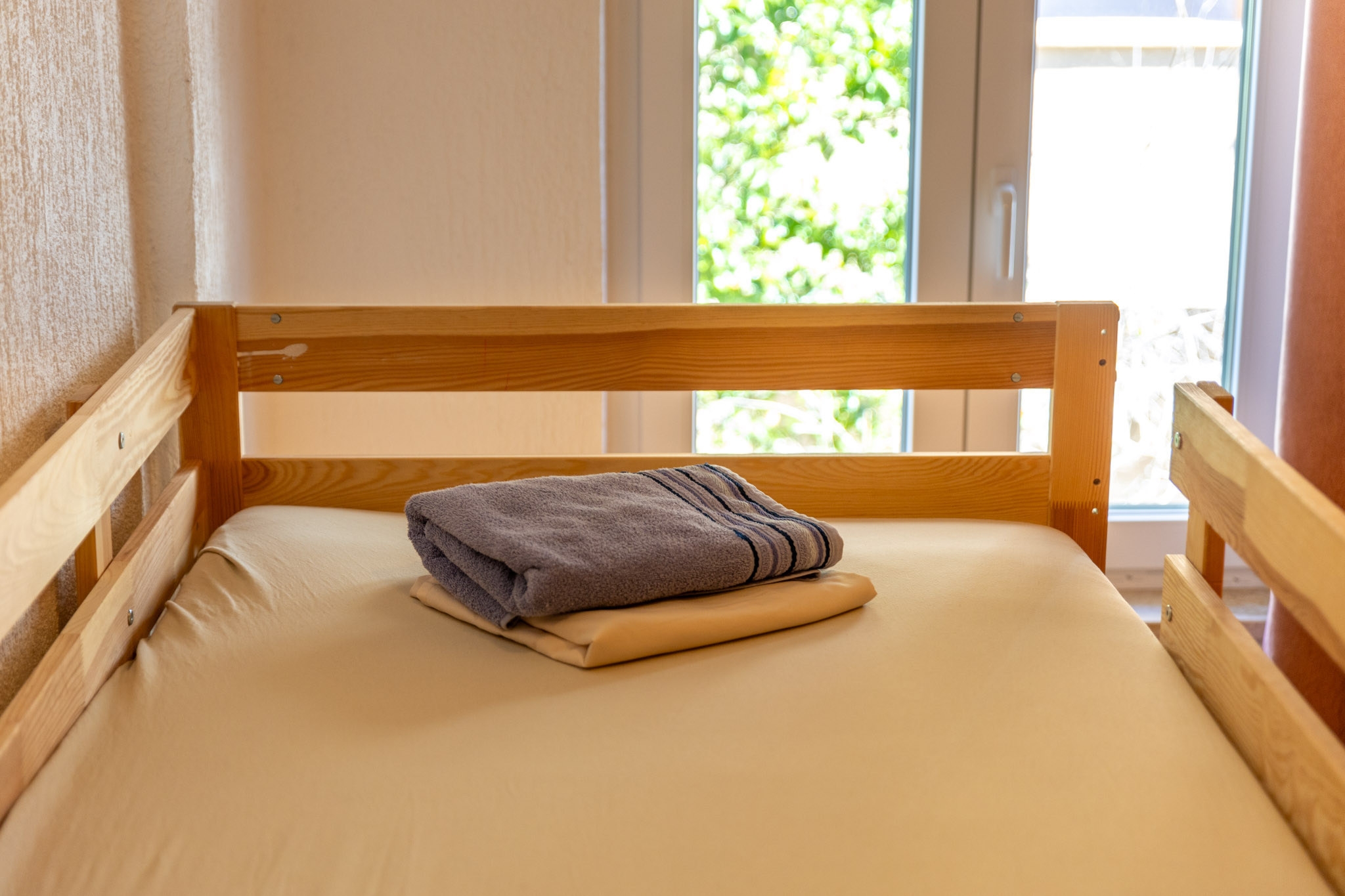 Two bedroom apartment near beach Barbat, Rab  A-c