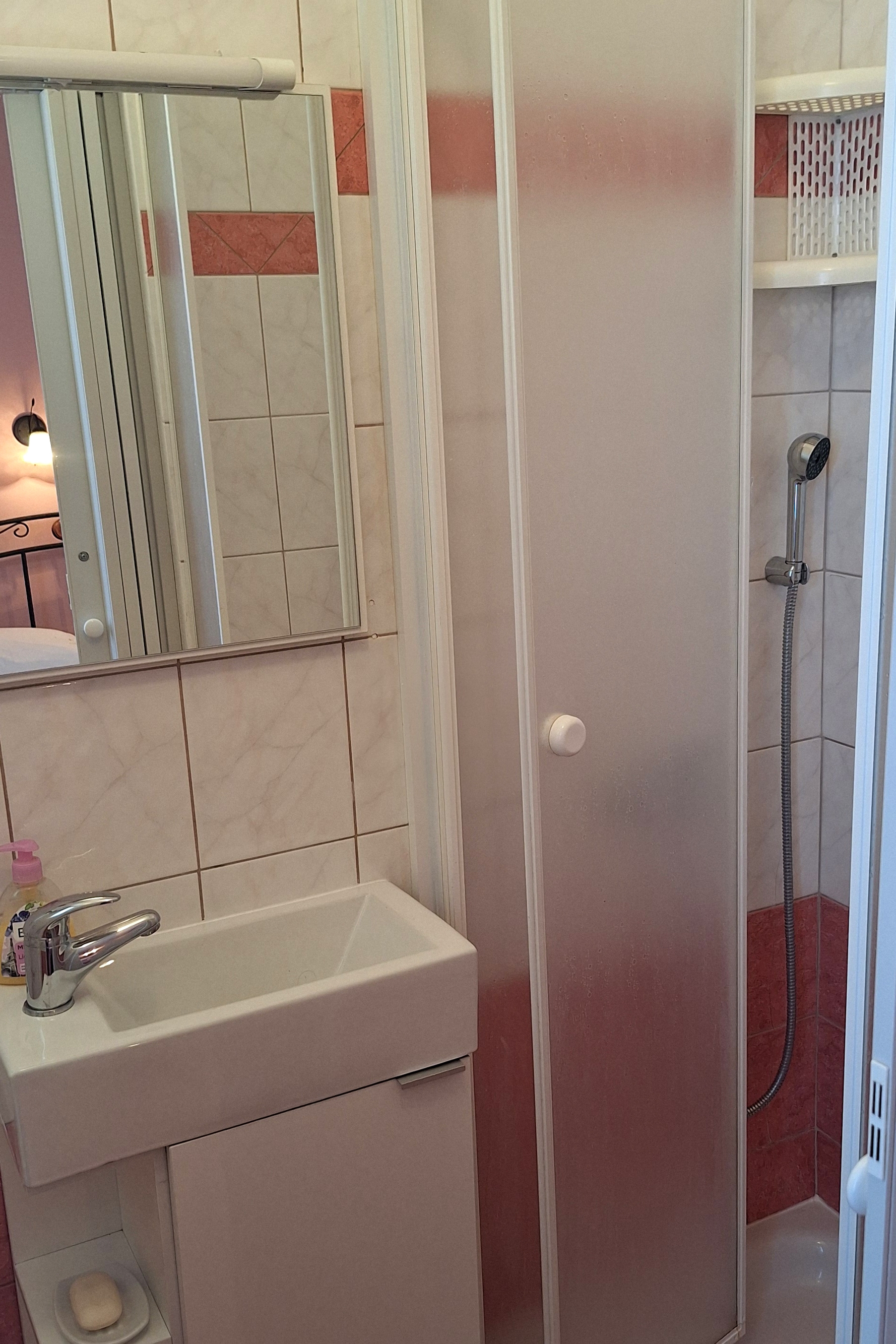 Two bedroom apartment with balcony Rab  A-a