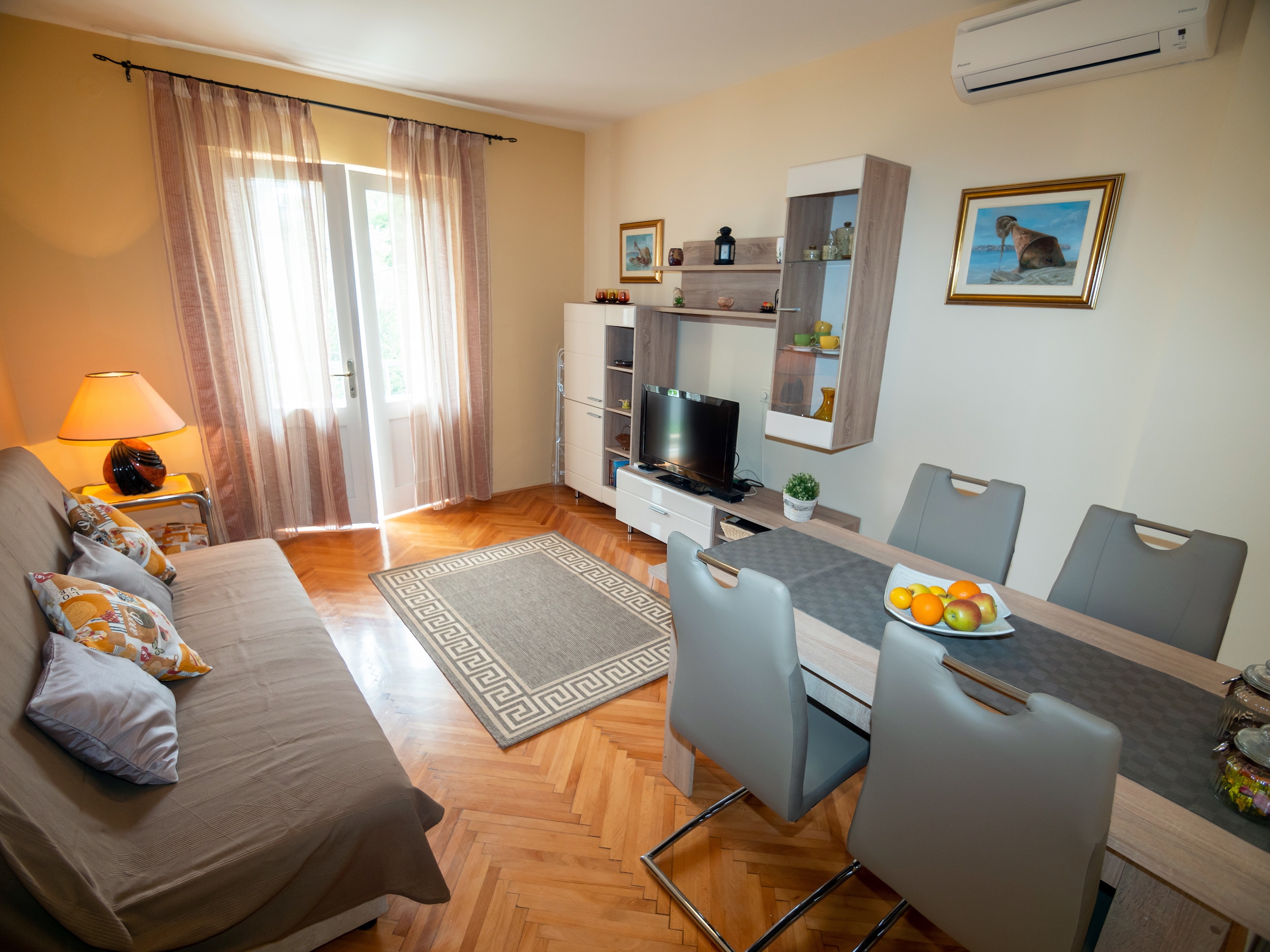 Two bedroom apartment with balcony Rab (A-14515-a)
