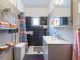 Koupelna 2 Stanići, Koupelna 2 v ubytování typu apartment, WiFi.