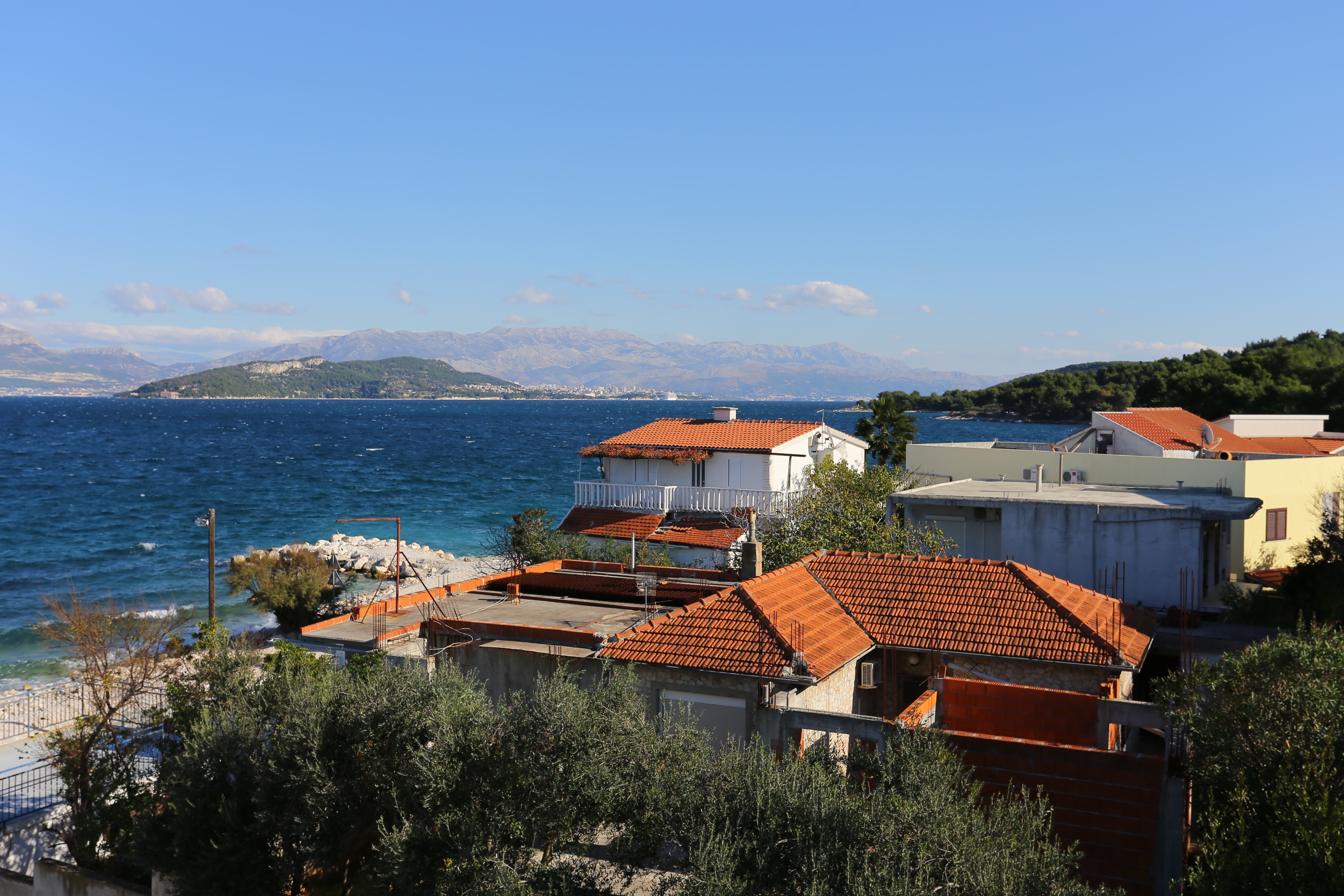 Two bedroom apartment near beach Slatine, Čiovo  A-e